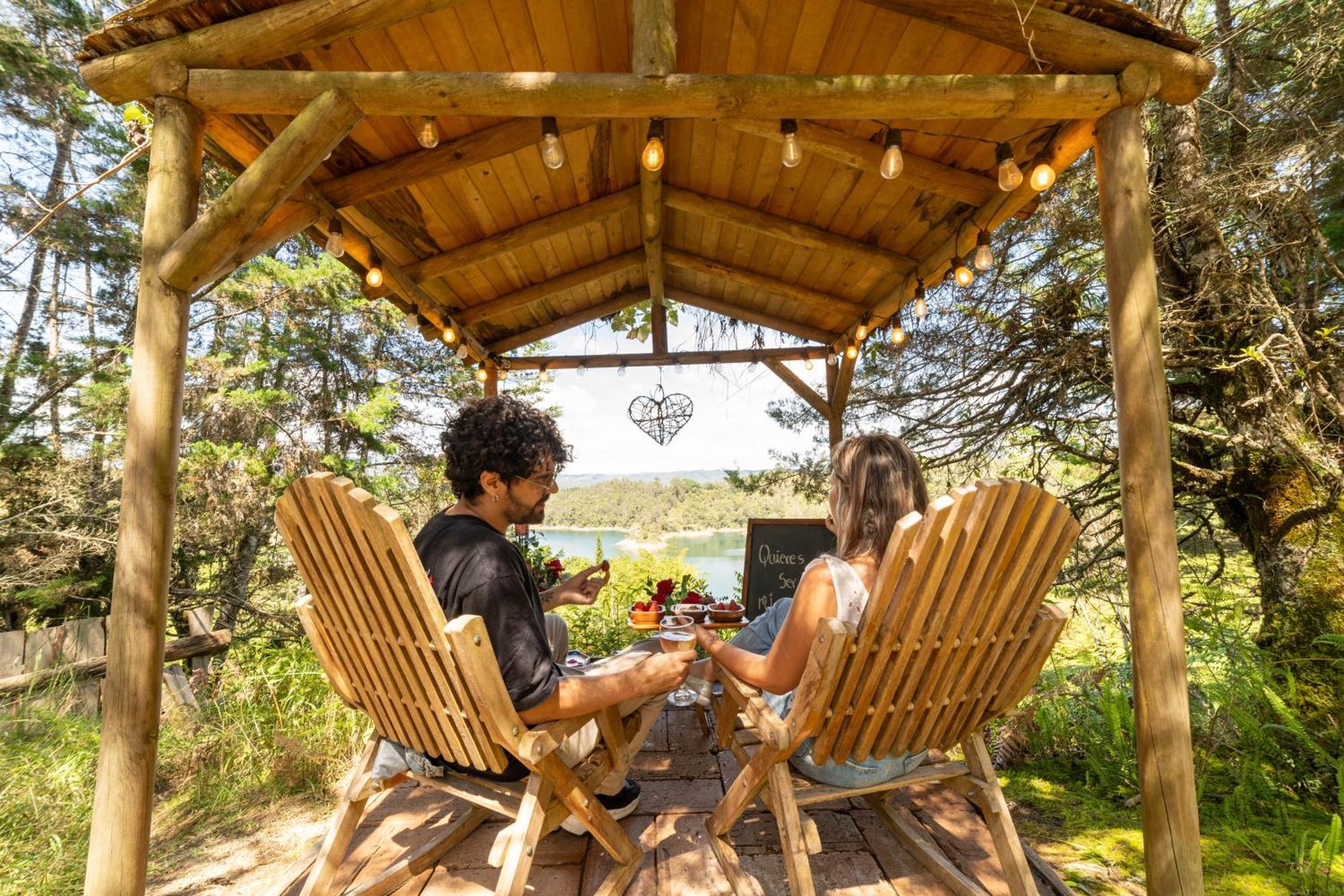 Levit Glamping - Hotel Guatapé ADULTS ONLY Exterior foto