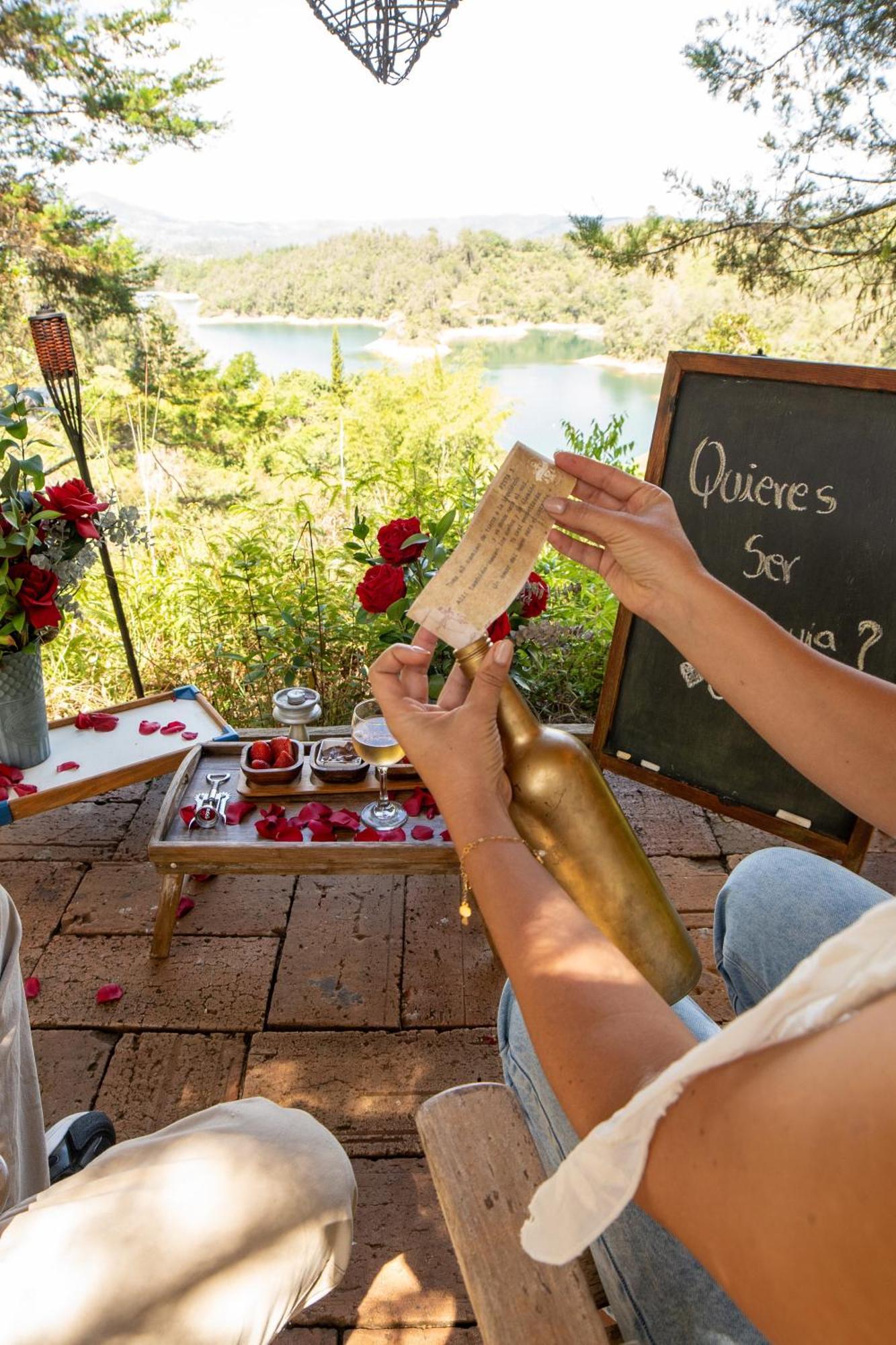 Levit Glamping - Hotel Guatapé ADULTS ONLY Exterior foto